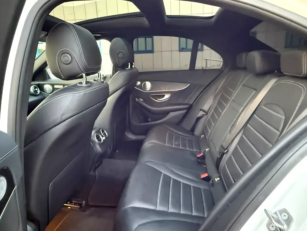 Mercedes-Benz C-Class C 43 SPEEDSHIFT 4MATIC (390 حصان) - 11