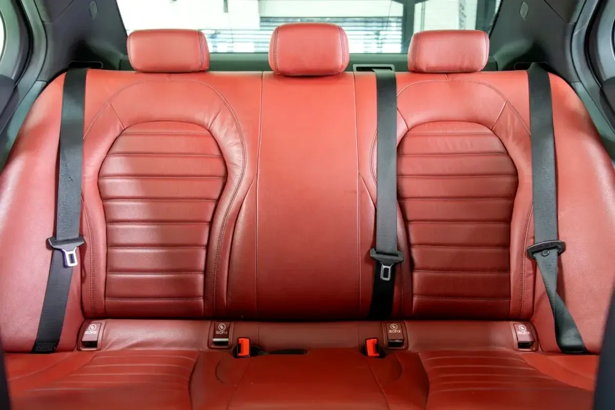 Mercedes-Benz C-Class C 43 SPEEDSHIFT 4MATIC (390 حصان) - 16