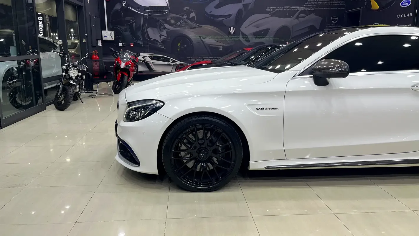 Mercedes-Benz C-Class C 63 9G-TRONIC (476 hp) - 6