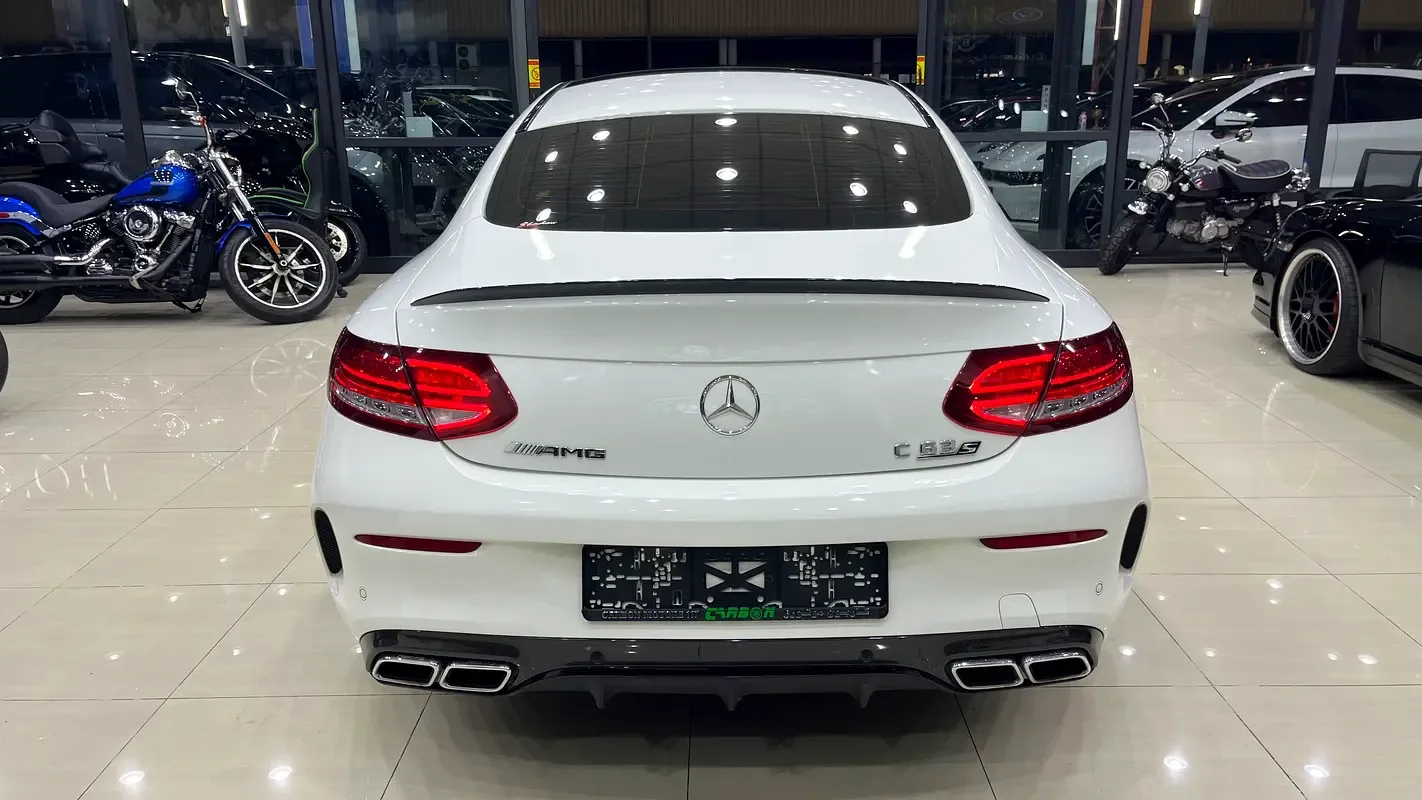 Mercedes-Benz C-Class C 63 9G-TRONIC (476 hp) - 9