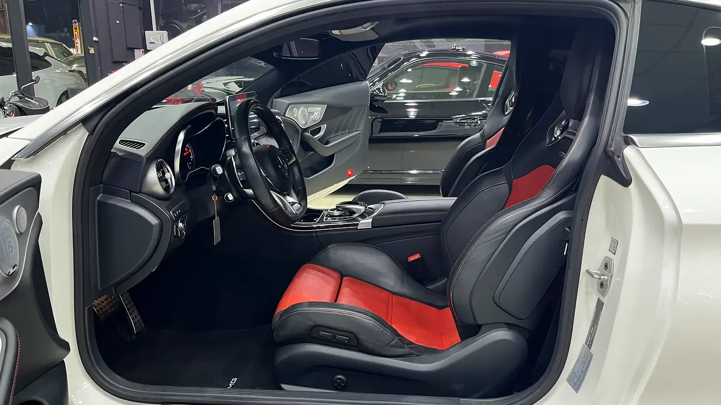 Mercedes-Benz C-Class C 63 9G-TRONIC (476 hp) - 11