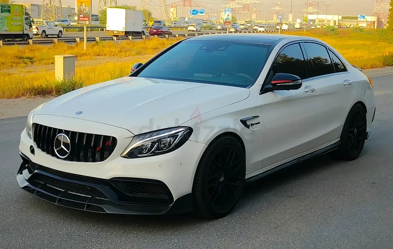 Mercedes-Benz C-Class C 63 AMG Speedshift MCT (457 hp)