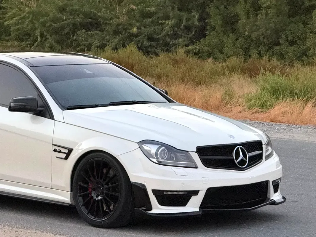 Mercedes-Benz C-Class C 63 AMG Speedshift MCT (457 hp) - 6
