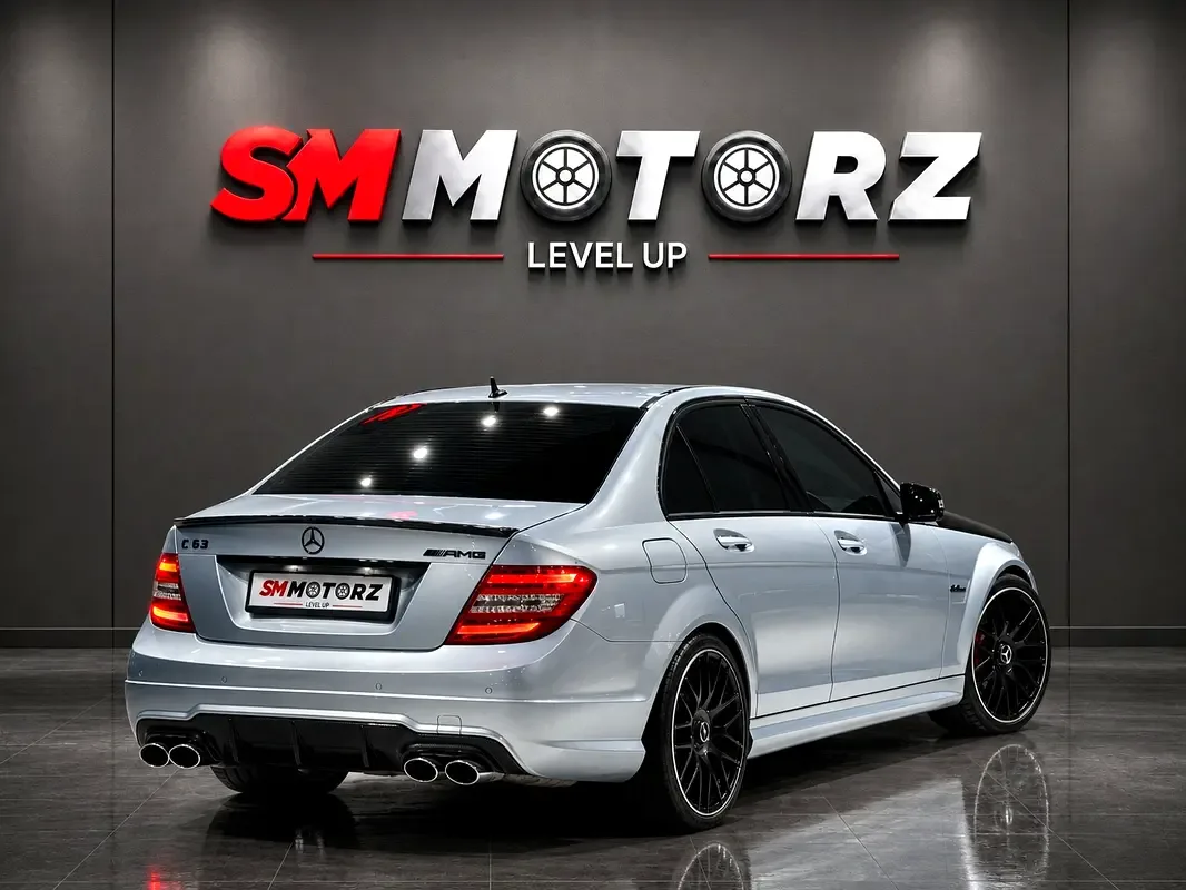 Mercedes-Benz C-Class C 63 AMG Speedshift MCT (457 حصان) - 6