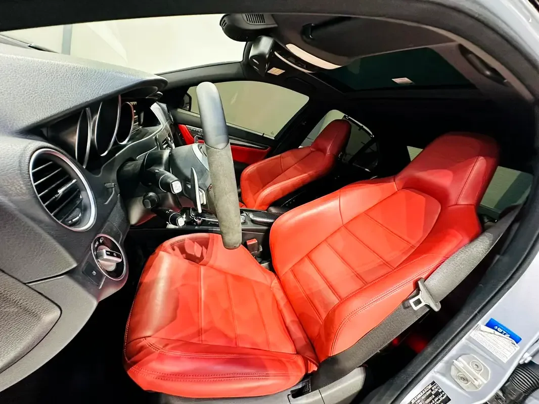Mercedes-Benz C-Class C 63 AMG Speedshift MCT (457 حصان) - 11
