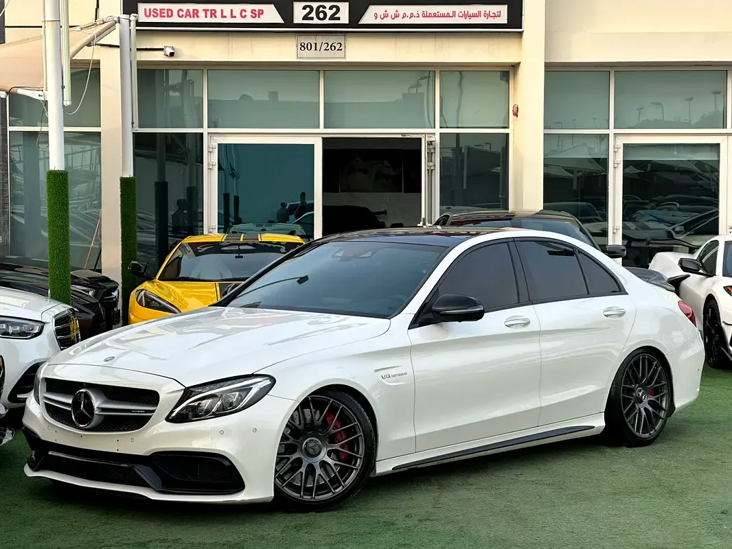 Mercedes-Benz C-Class C 63 SPEEDSHIFT DCT (476 hp)