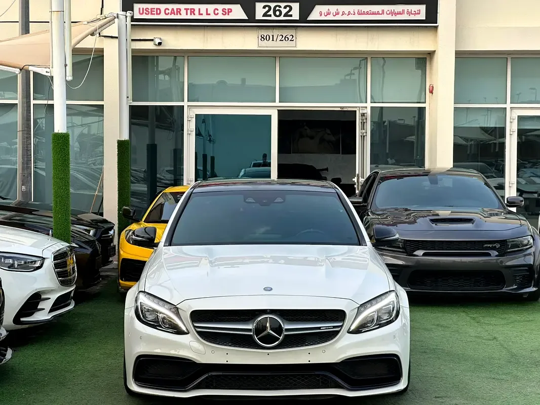 Mercedes-Benz C-Class C 63 SPEEDSHIFT DCT (476 حصان) - 4
