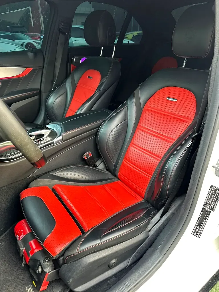 Mercedes-Benz C-Class C 63 SPEEDSHIFT DCT (476 حصان) - 7