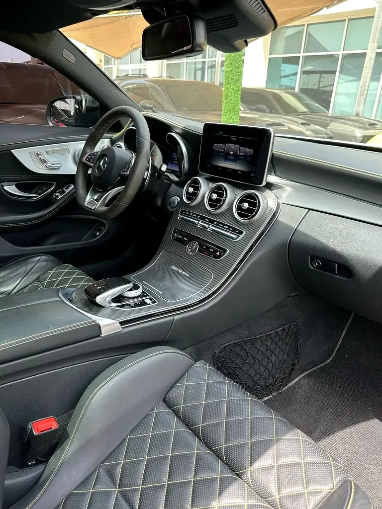 Mercedes-Benz C-Class s 63 7G-Tronic Plus (476 hp) - 9