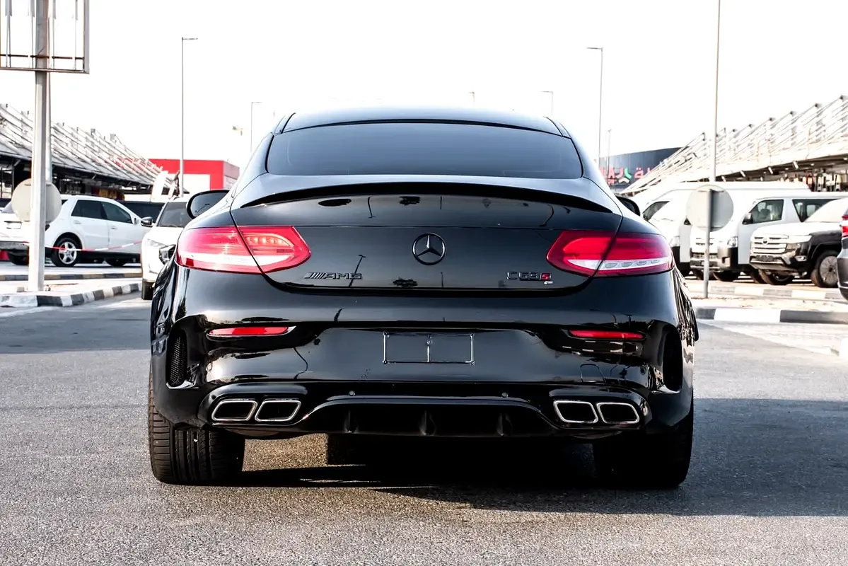 Mercedes-Benz C-Class s 63 7G-Tronic Plus (476 حصان) - 6