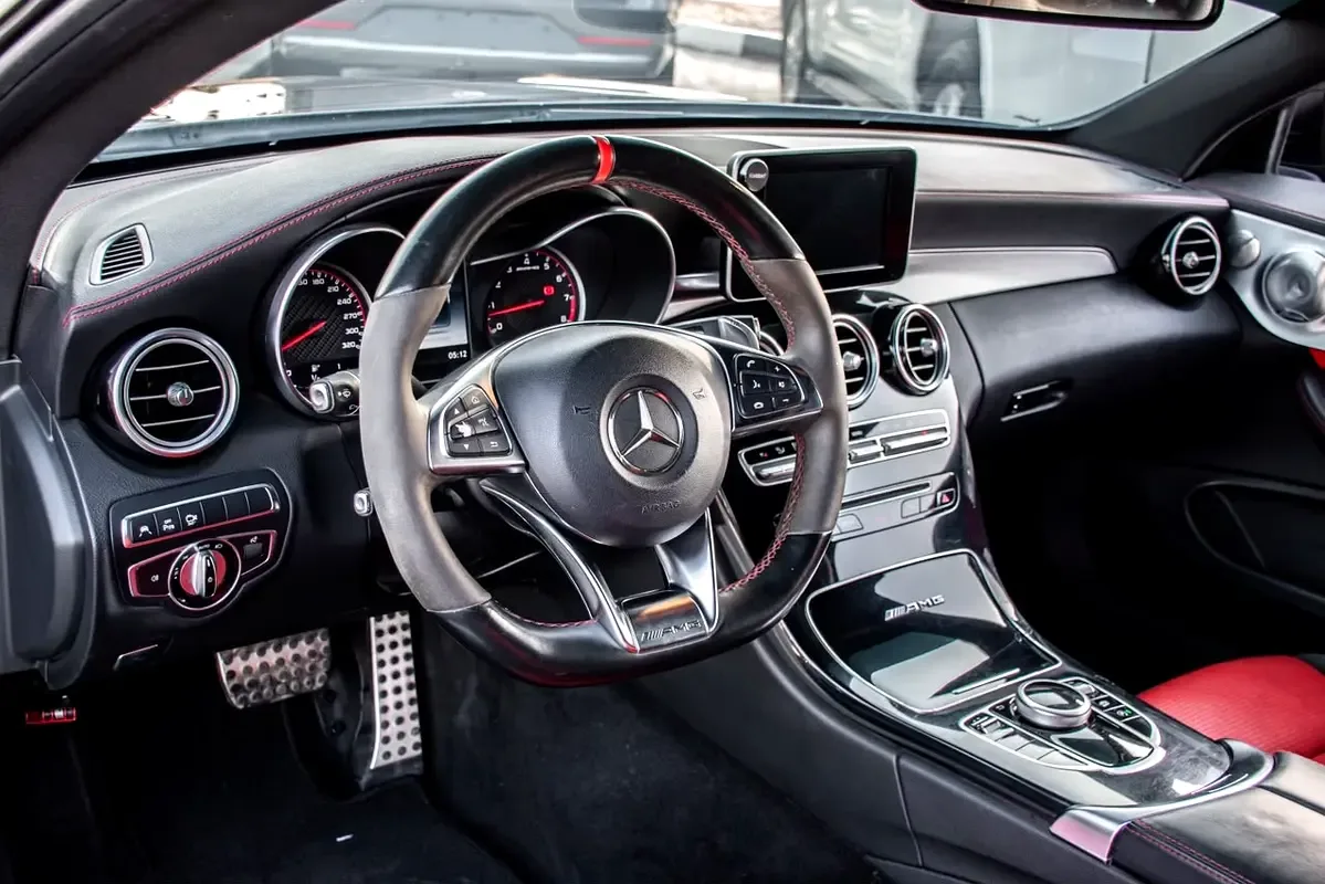 Mercedes-Benz C-Class s 63 7G-Tronic Plus (476 حصان) - 10