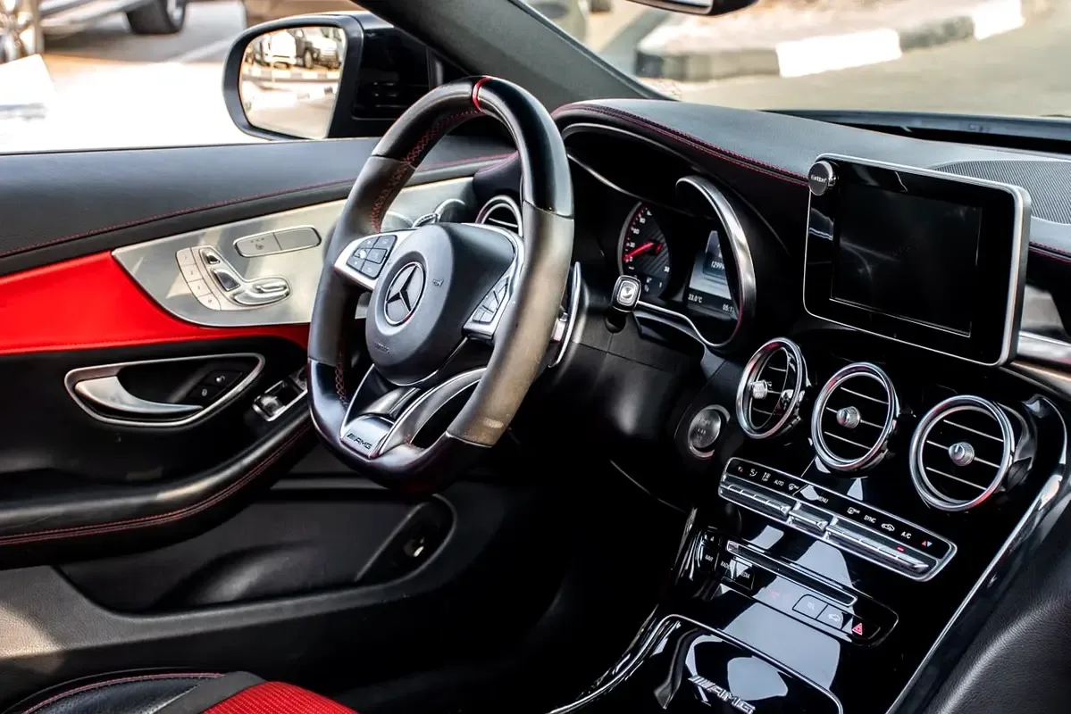 Mercedes-Benz C-Class s 63 7G-Tronic Plus (476 حصان) - 11