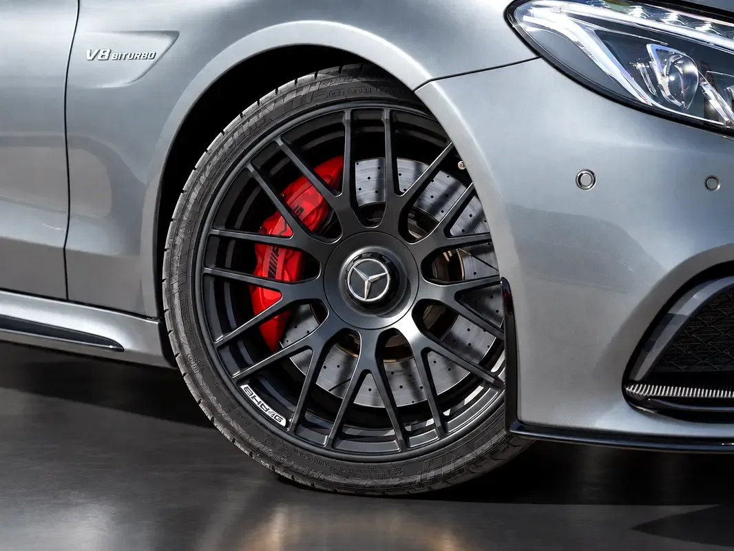 Mercedes-Benz C-Class s 63 7G-Tronic Plus (476 hp) - 8