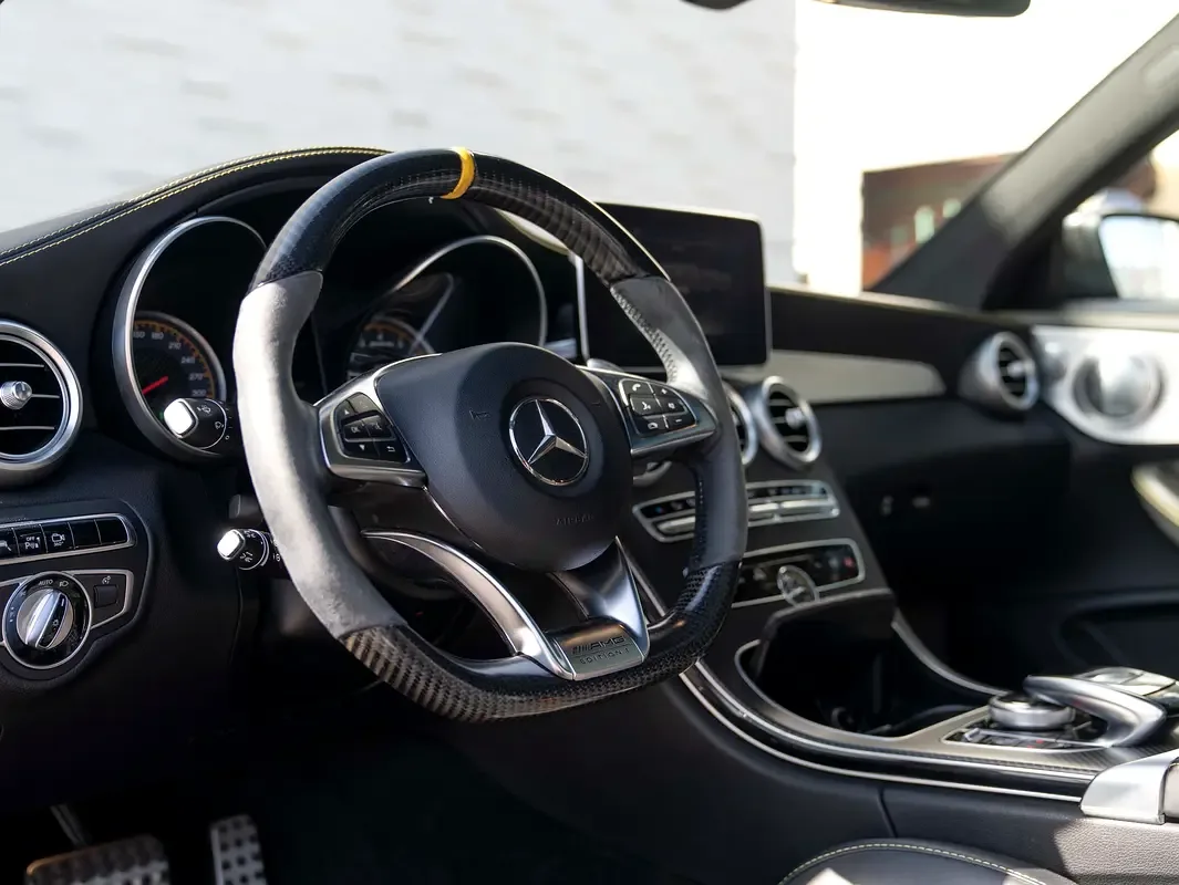 Mercedes-Benz C-Class s 63 7G-Tronic Plus (476 hp) - 10