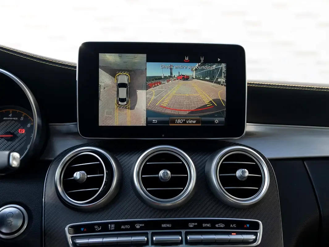 Mercedes-Benz C-Class s 63 7G-Tronic Plus (476 hp) - 19