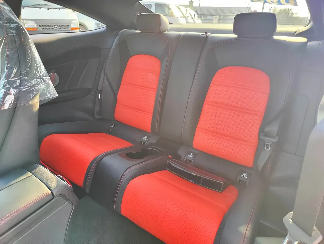 Mercedes-Benz C-Class s 63 7G-Tronic Plus (476 حصان) - 13