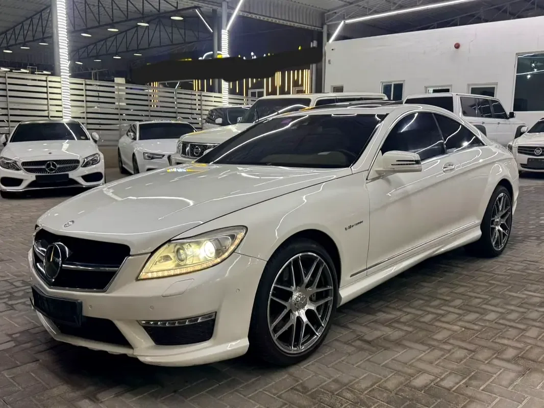 Mercedes-Benz CL-Class CL 500 BlueEfficiency 7G-Tronic Plus (435 hp)