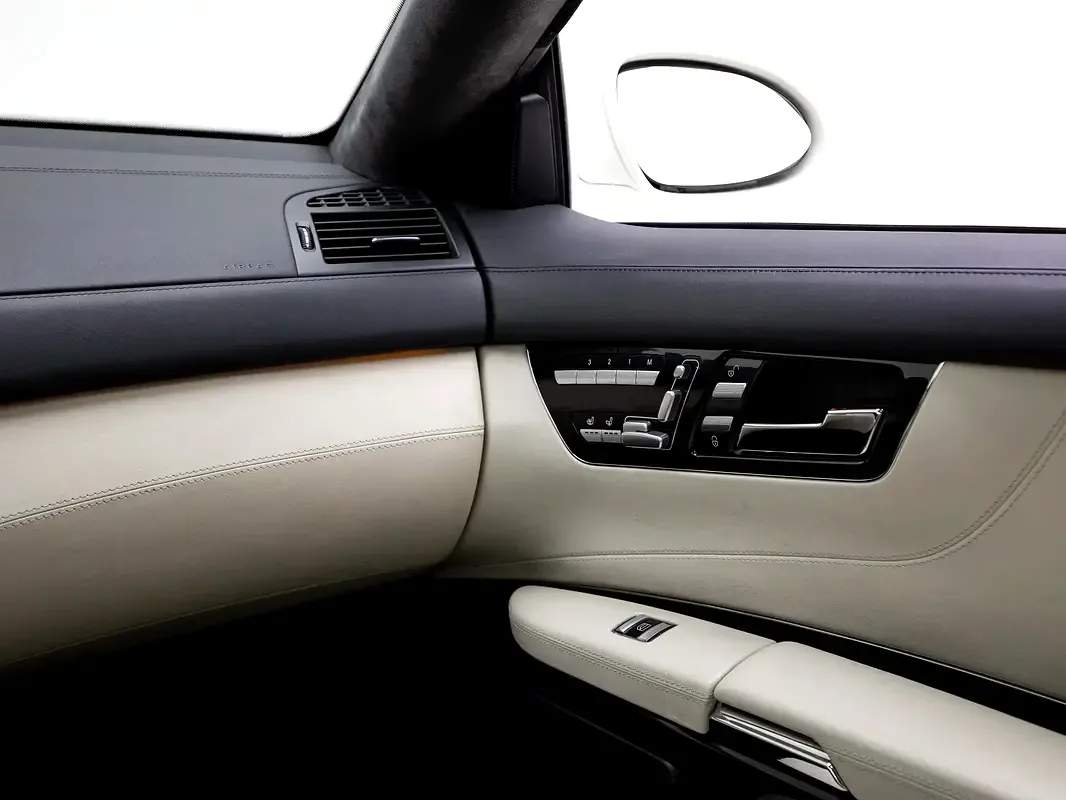 Mercedes-Benz CL-Class CL 550 7G-Tronic (388 حصان) - 15