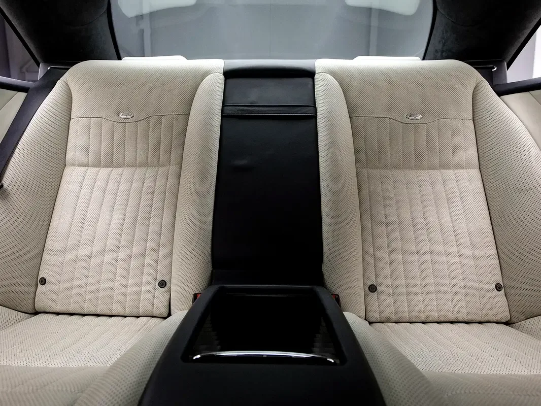 Mercedes-Benz CL-Class CL 550 7G-Tronic (388 حصان) - 16