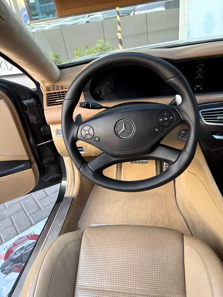 Mercedes-Benz CL-Class CL 63 AMG Speedshift MCT (544 hp) - 2