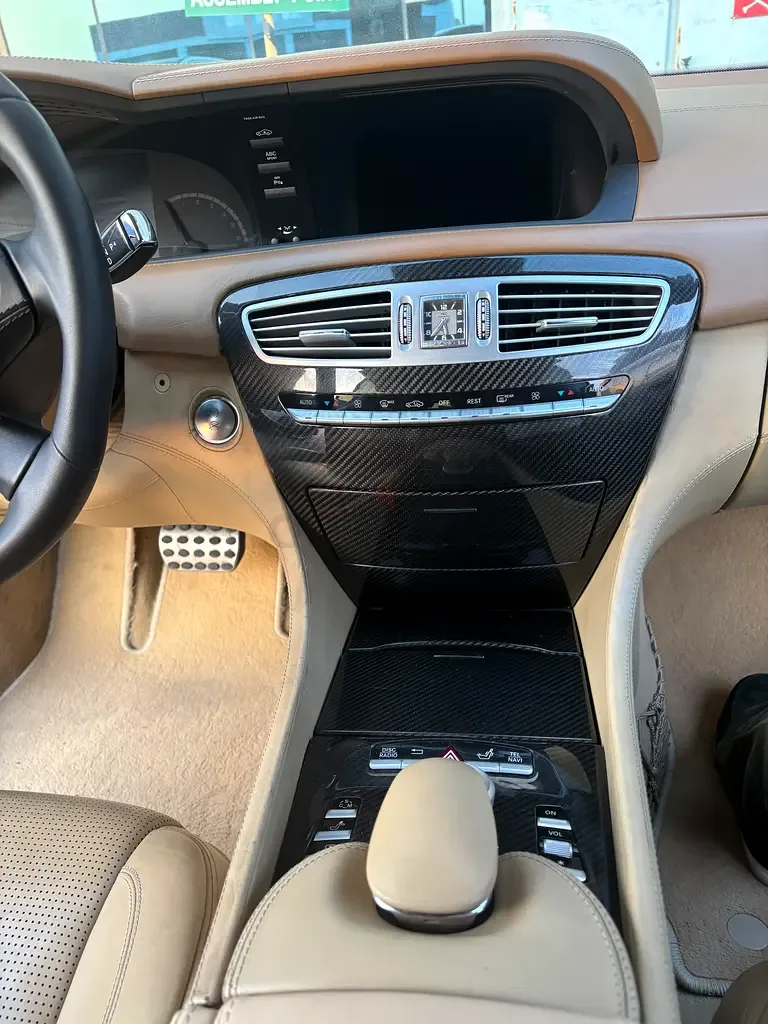 Mercedes-Benz CL-Class CL 63 AMG Speedshift MCT (544 hp) - 3