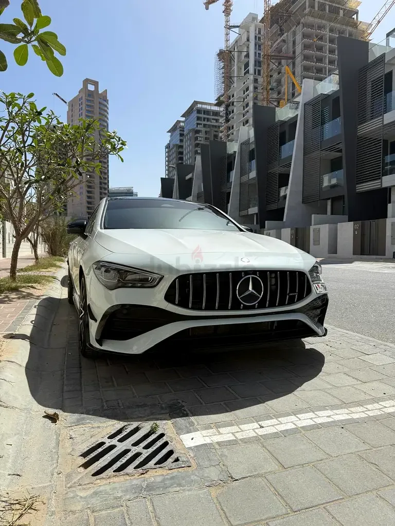 Mercedes-Benz CLA 2.0 AMT 4WD (224 حصان) - 3