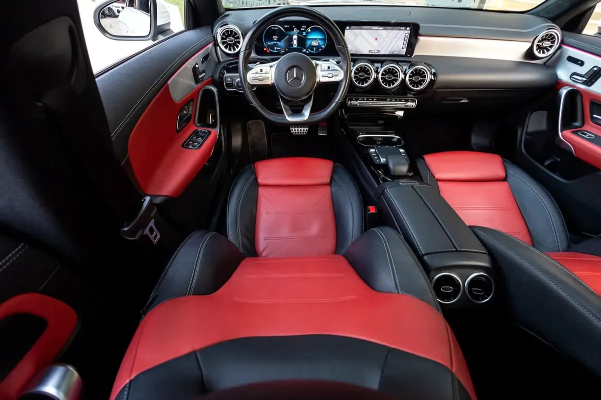 Mercedes-Benz CLA 250 7G-DCT (224 حصان) - 13