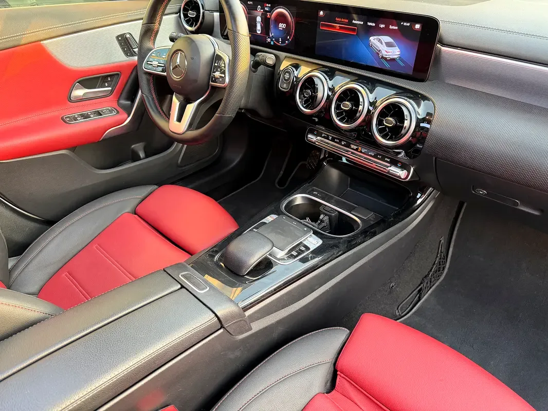 Mercedes-Benz CLA 250 7G-DCT (224 hp) - 14