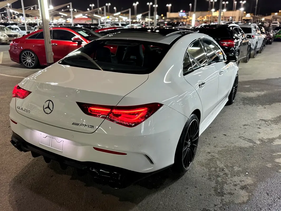 Mercedes-Benz CLA 250 7G-DCT (224 حصان) - 3