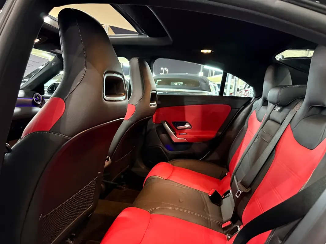 Mercedes-Benz CLA 250 7G-DCT (224 حصان) - 12