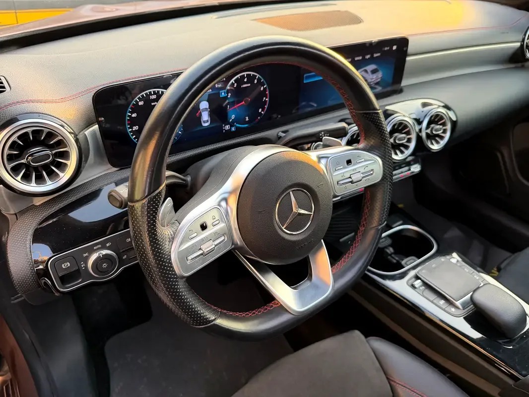 Mercedes-Benz CLA 250 7G-DCT (224 حصان) - 12