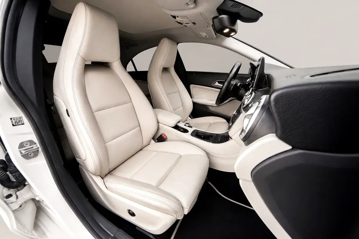 Mercedes-Benz CLA 250 7G-DCT (224 hp) - 14