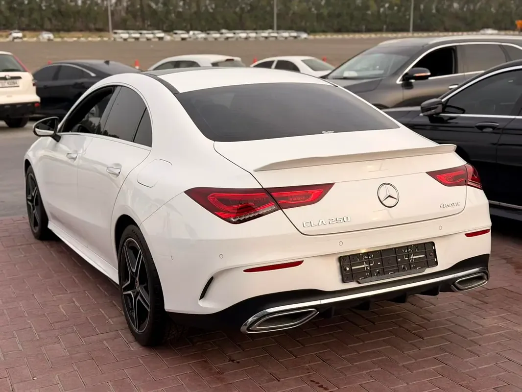 Mercedes-Benz CLA 250 7G-DCT 4MATIC (224 حصان) - 6