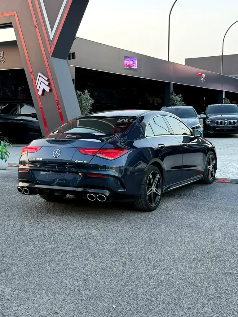 Mercedes-Benz CLA 250 7G-DCT 4MATIC (224 hp) - 9