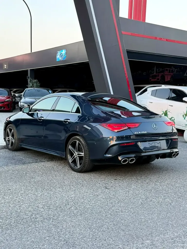Mercedes-Benz CLA 250 7G-DCT 4MATIC (224 hp) - 8