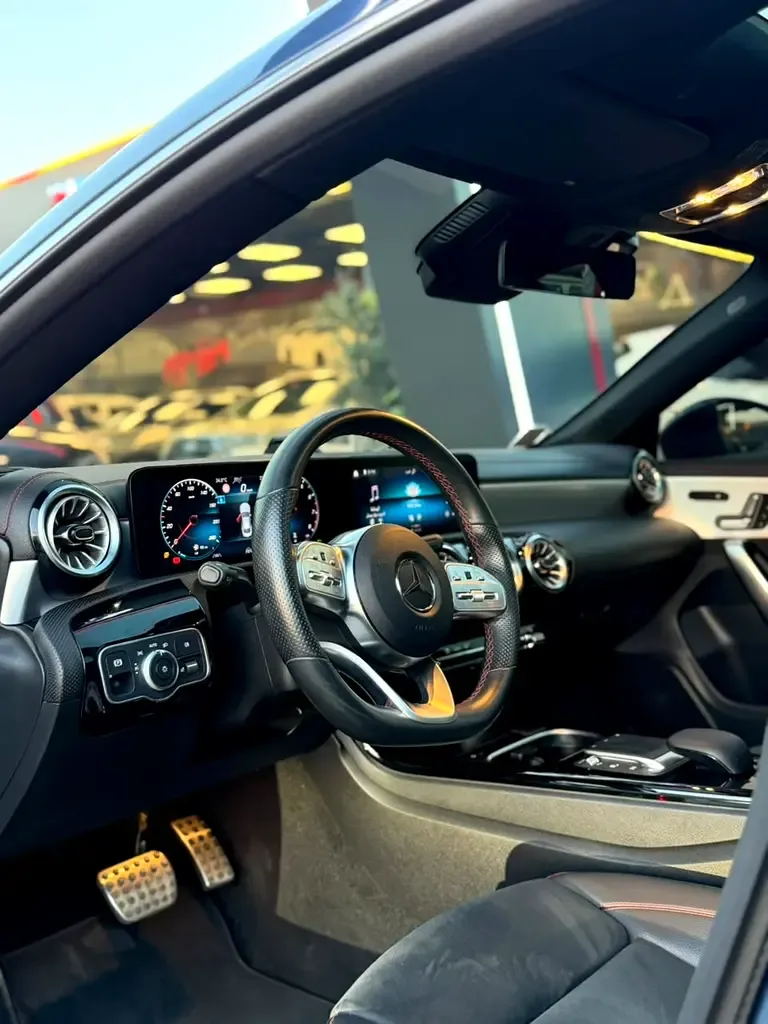 Mercedes-Benz CLA 250 7G-DCT 4MATIC (224 hp) - 11