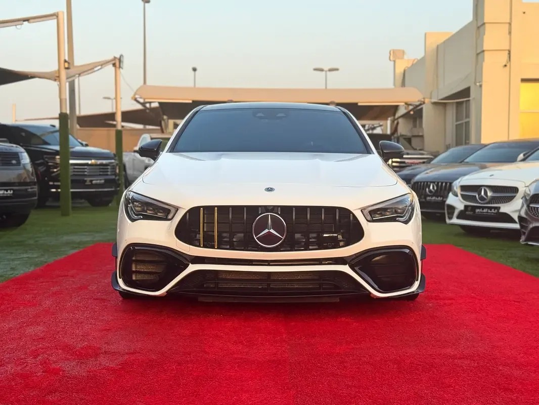 Mercedes-Benz CLA 45 8G-DCT 4MATIC+ (387 حصان) - 3