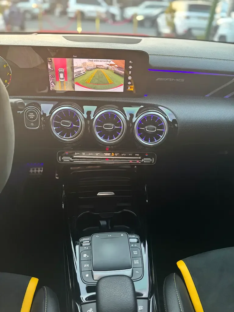 Mercedes-Benz CLA 45 8G-DCT 4MATIC+ (387 حصان) - 12