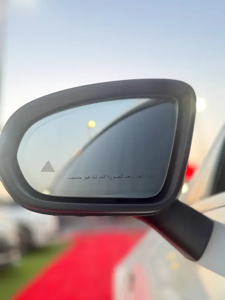 Mercedes-Benz CLA 45 8G-DCT 4MATIC+ (387 حصان) - 17