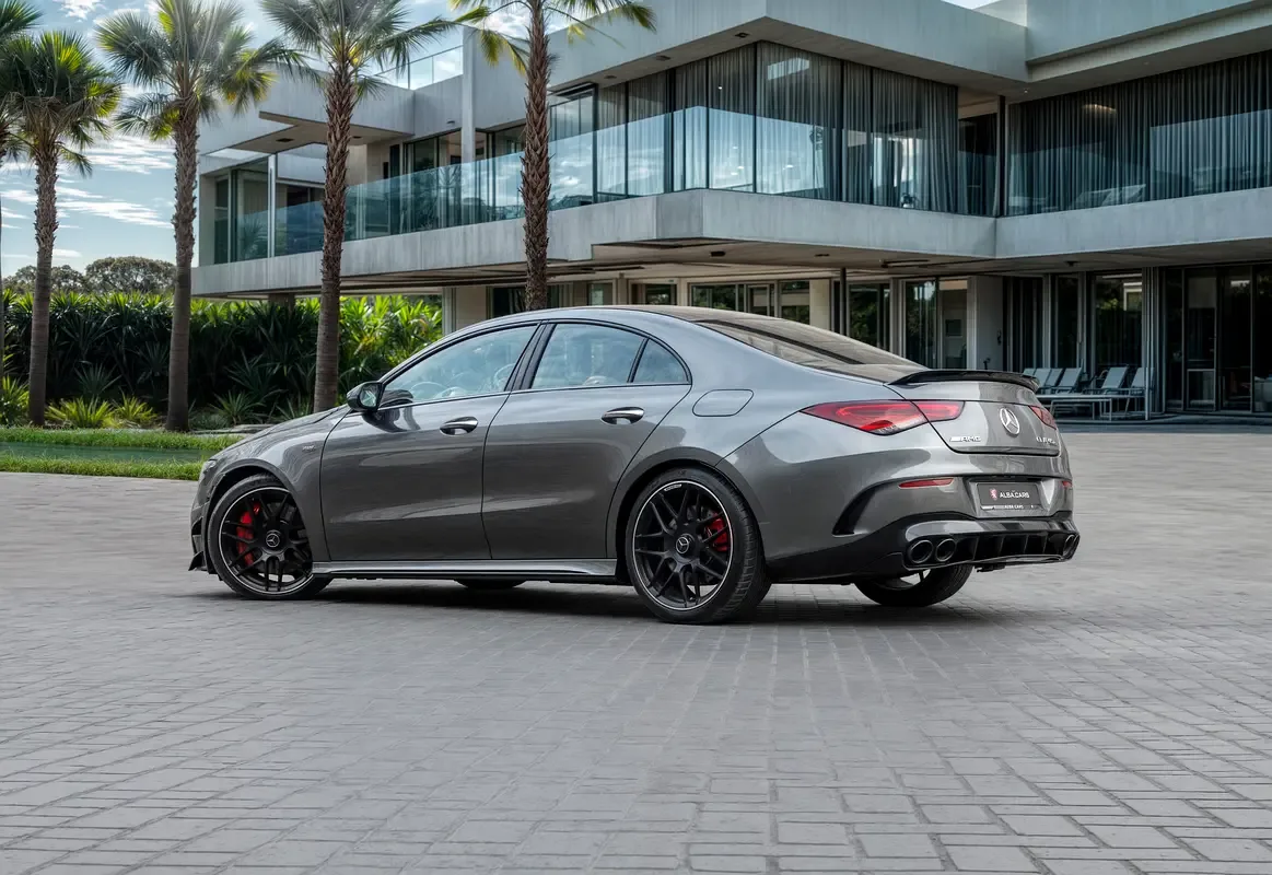 Mercedes-Benz CLA 45 8G-DCT 4MATIC+ (387 حصان) - 3