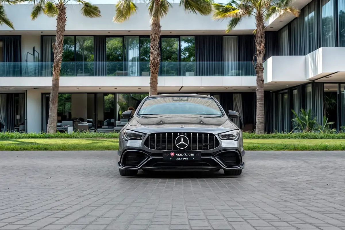 Mercedes-Benz CLA 45 8G-DCT 4MATIC+ (387 حصان) - 4