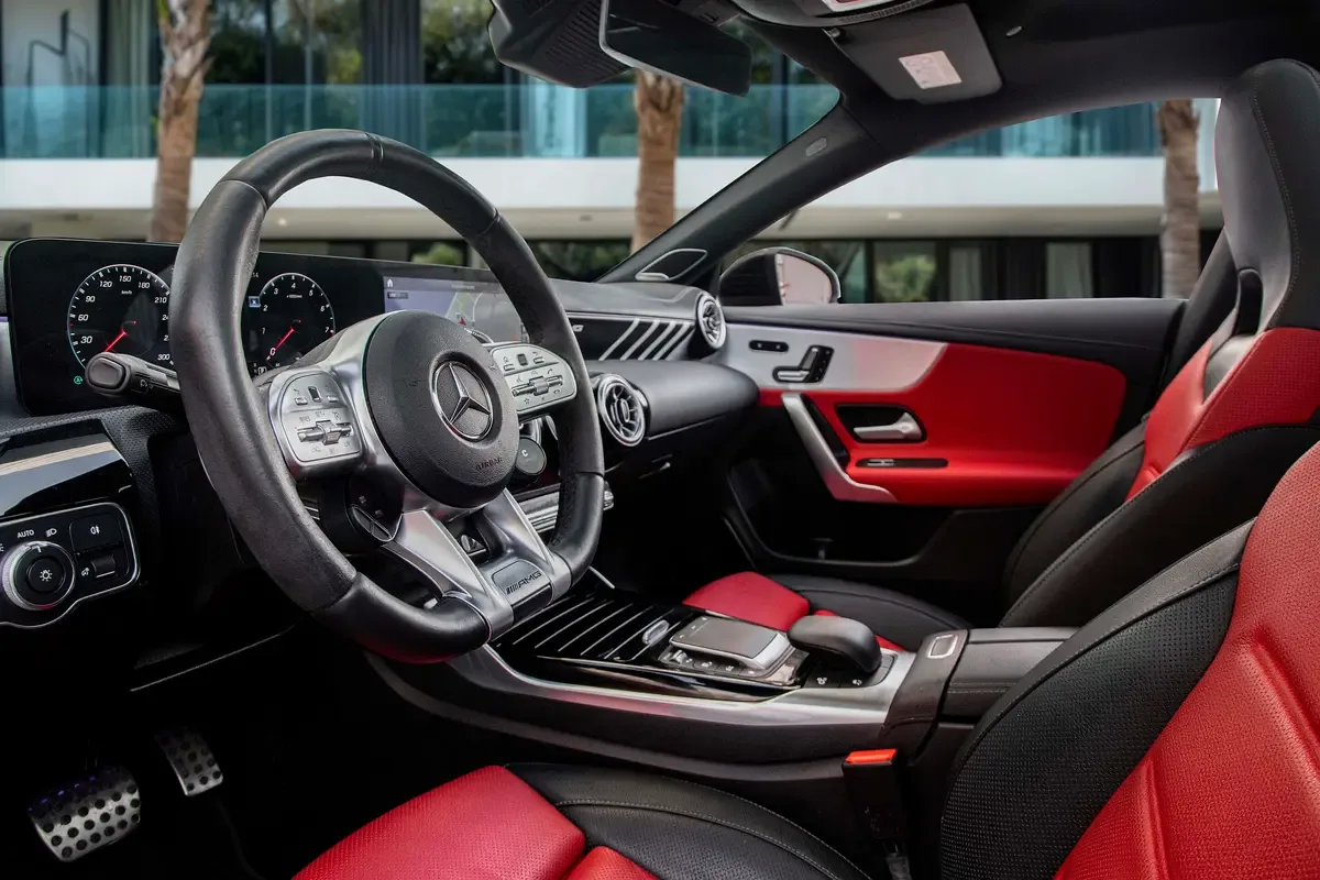 Mercedes-Benz CLA 45 8G-DCT 4MATIC+ (387 حصان) - 9