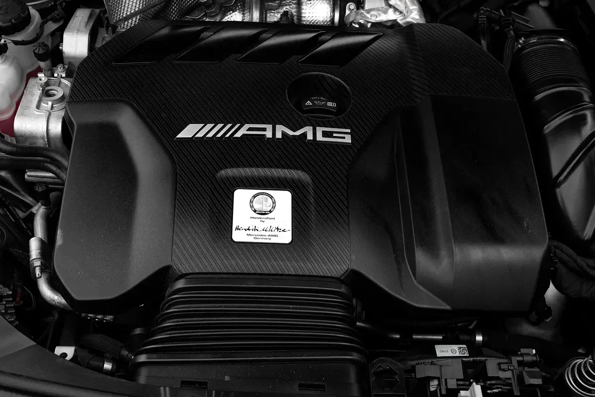Mercedes-Benz CLA 45 8G-DCT 4MATIC+ (387 حصان) - 15