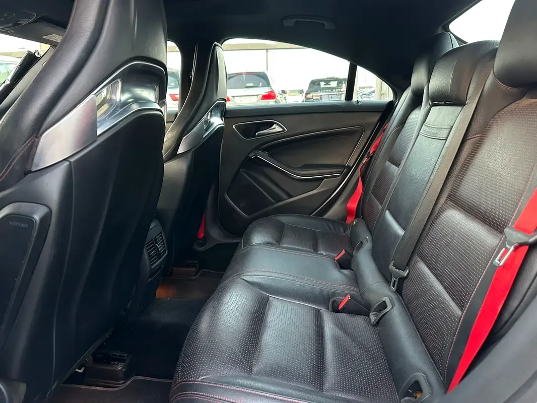 Mercedes-Benz CLA CLA 45 AMG Speedshift DCT 4Matic (360 حصان) - 8