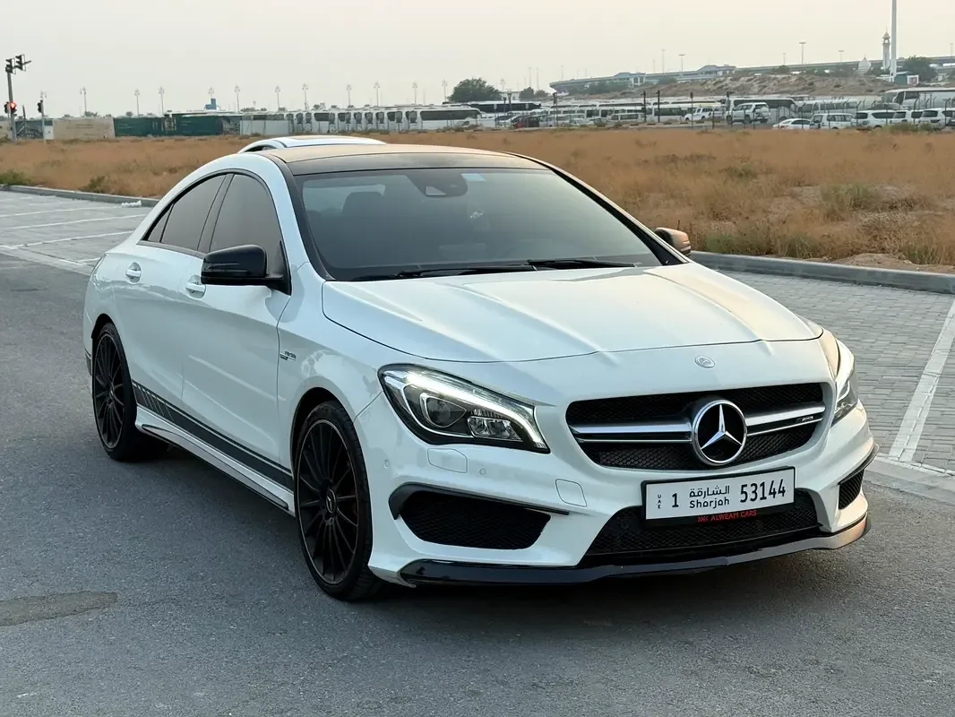 Mercedes-Benz CLA CLA 45 AMG Speedshift DCT 4Matic (360 hp)