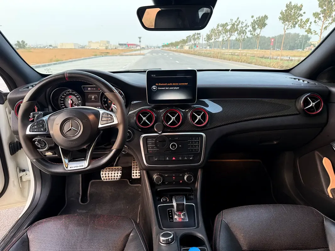 Mercedes-Benz CLA CLA 45 AMG Speedshift DCT 4Matic (360 hp) - 9
