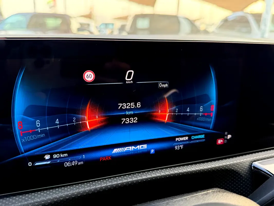 Mercedes-Benz CLA E AT RWD (224 hp) - 12