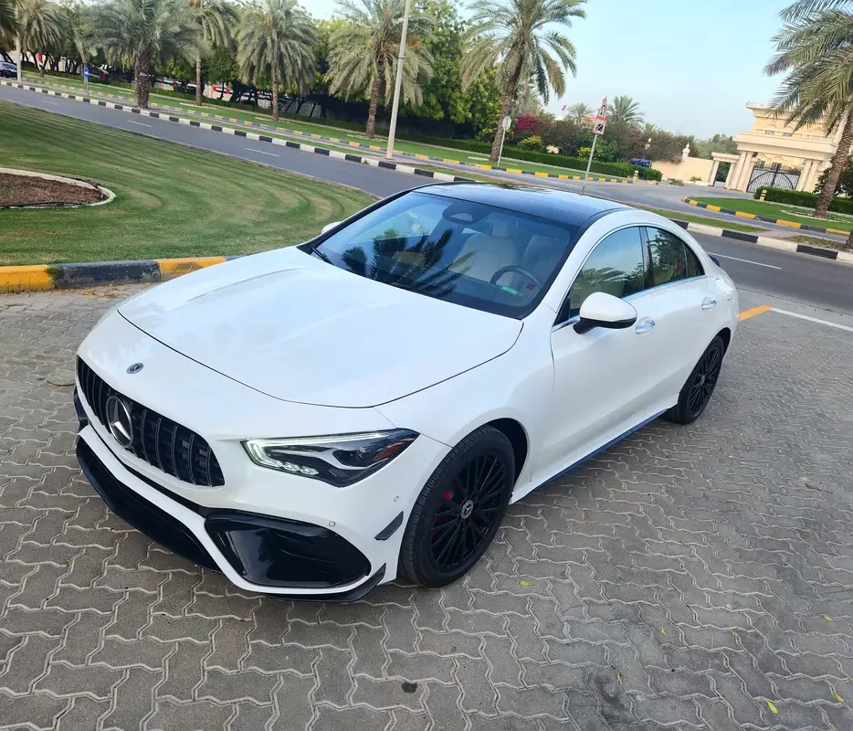 Mercedes-Benz CLA E AT RWD (224 حصان) - 2