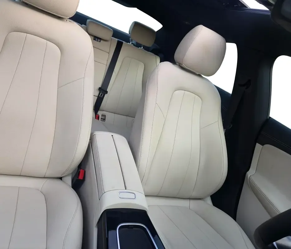 Mercedes-Benz CLA E AT RWD (224 حصان) - 10