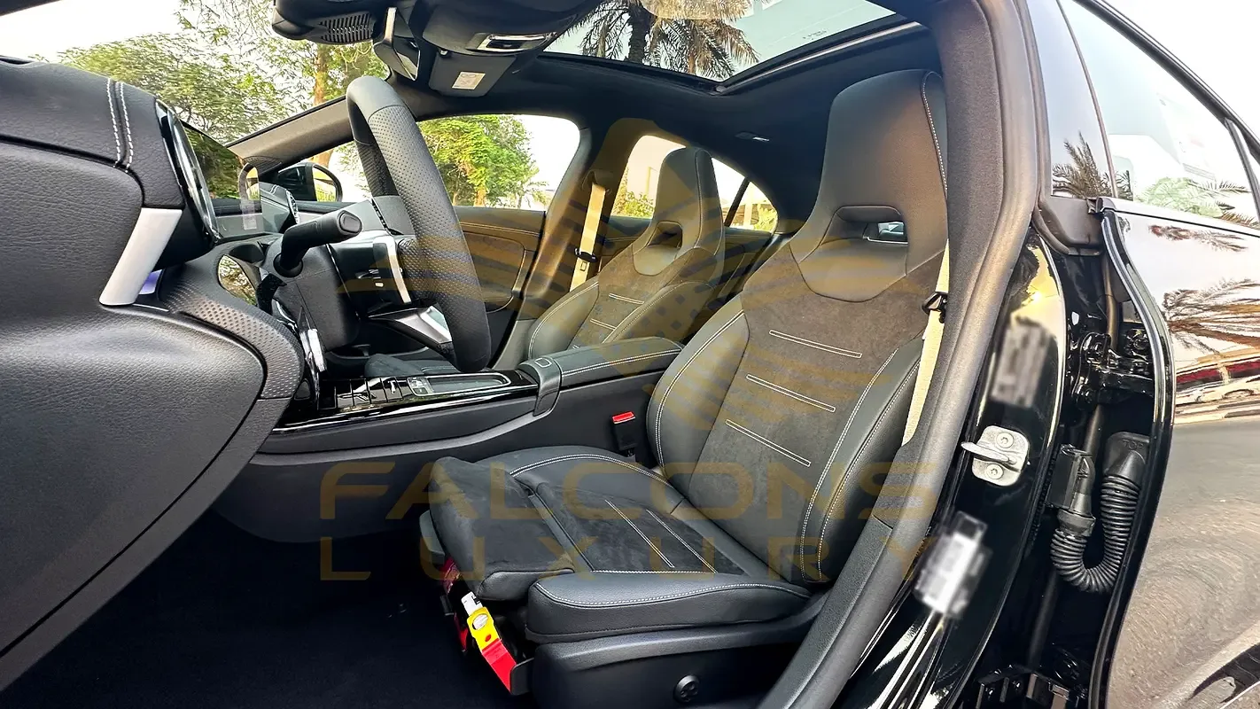 Mercedes-Benz CLA E AT RWD (224 hp) - 14